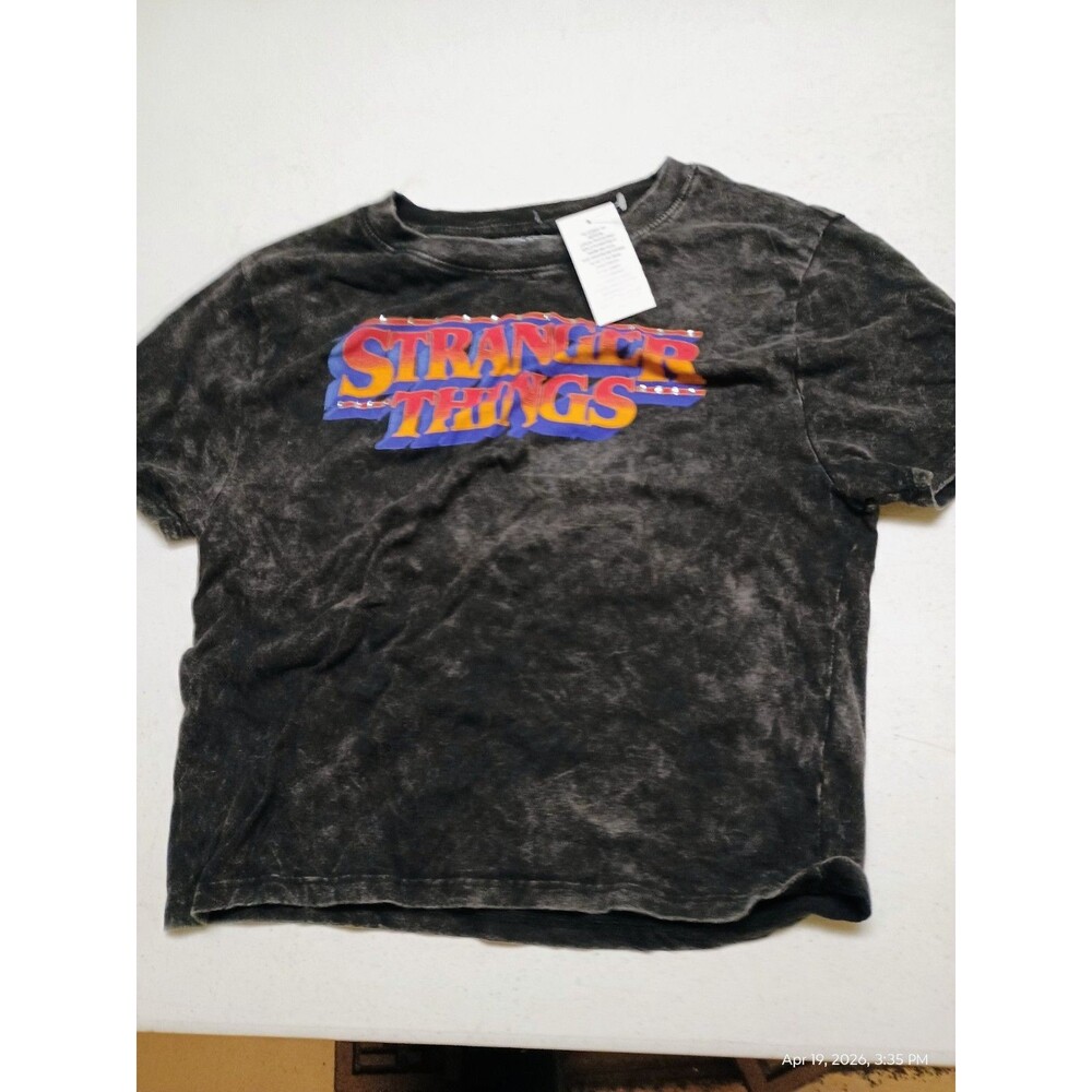 Stranger Things womens T-Shirt - XL